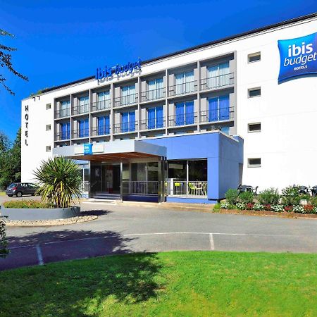 Ibis Budget Pau Lescar Esterno foto