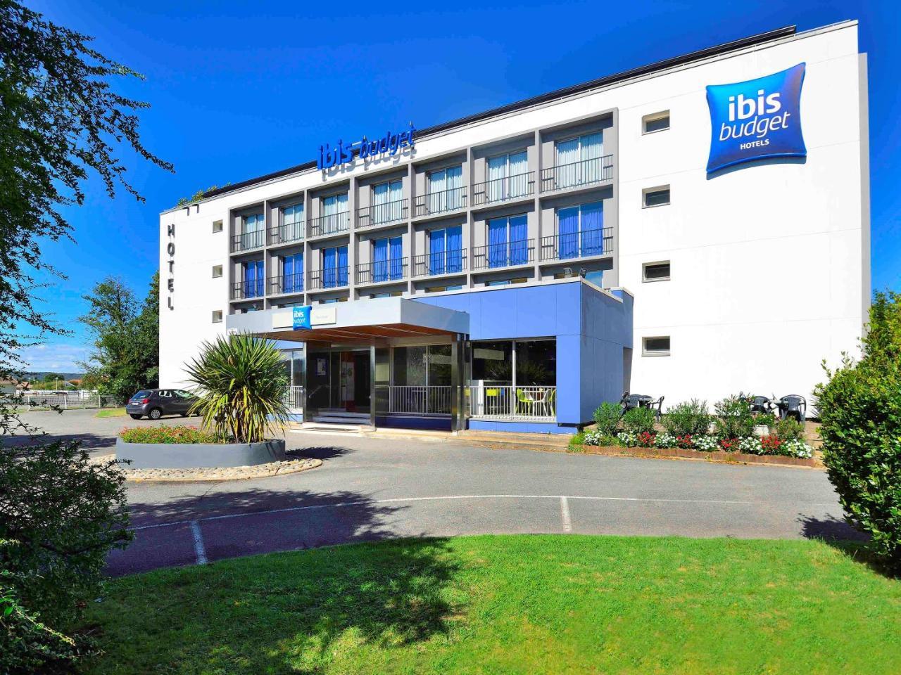 Ibis Budget Pau Lescar Esterno foto