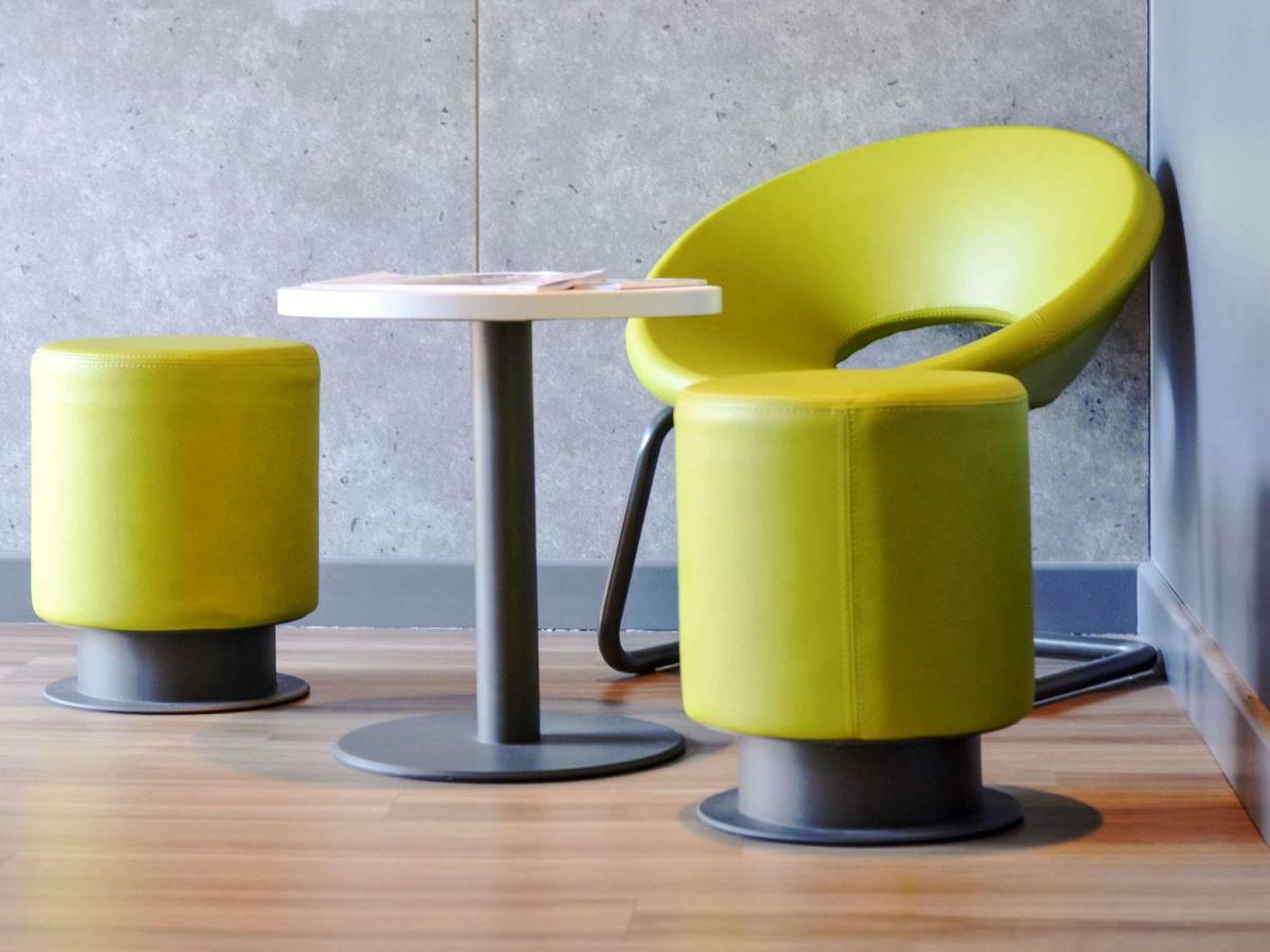 Ibis Budget Pau Lescar Esterno foto